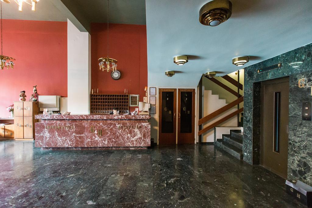 לריסה Grand Hotel מראה חיצוני תמונה
