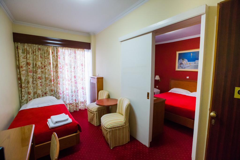 לריסה Grand Hotel מראה חיצוני תמונה